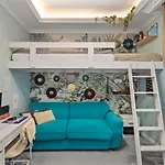Deluxe Kronhouse