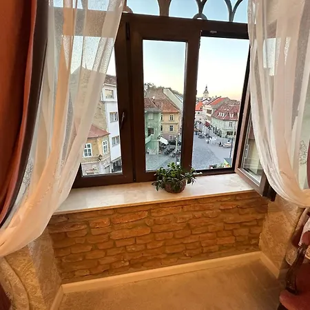 Apartment Deluxe Kronhouse Old Town Brasov