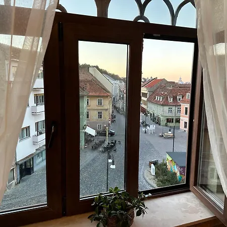 דירה Deluxe Kronhouse *