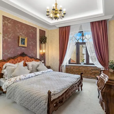 Deluxe Kronhouse Old Town * Brasov